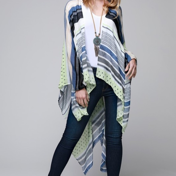 Fashion Kimonos - Picture 2 of 5